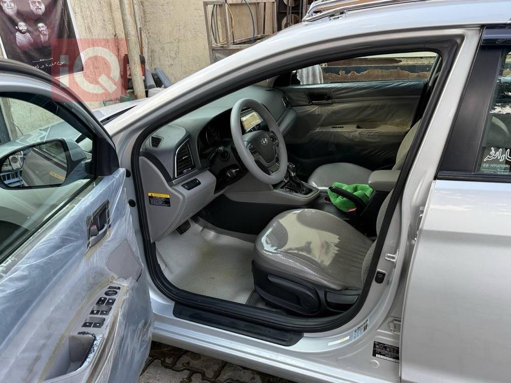 هیوندای ئەلەنترا